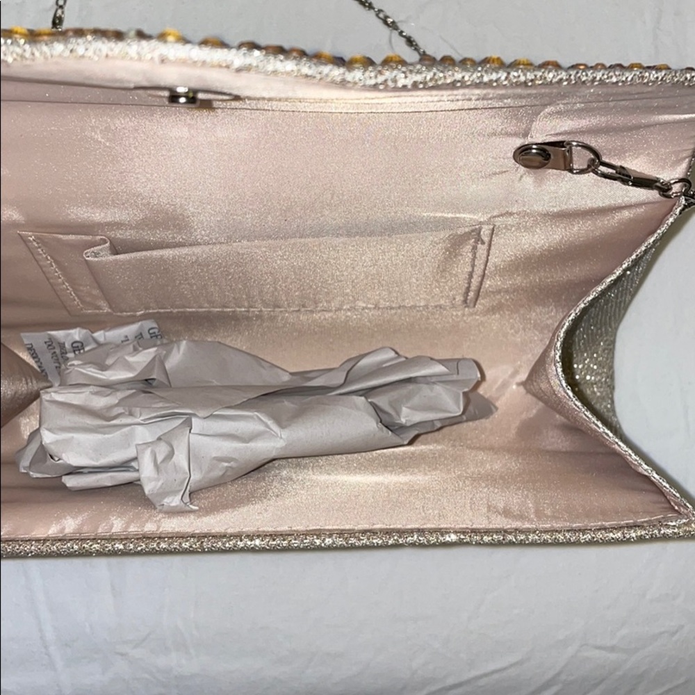Cocktail Clutch - Picture 4 of 4